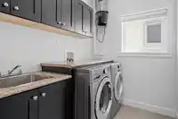 7842 211A STREET - thumbnail 25