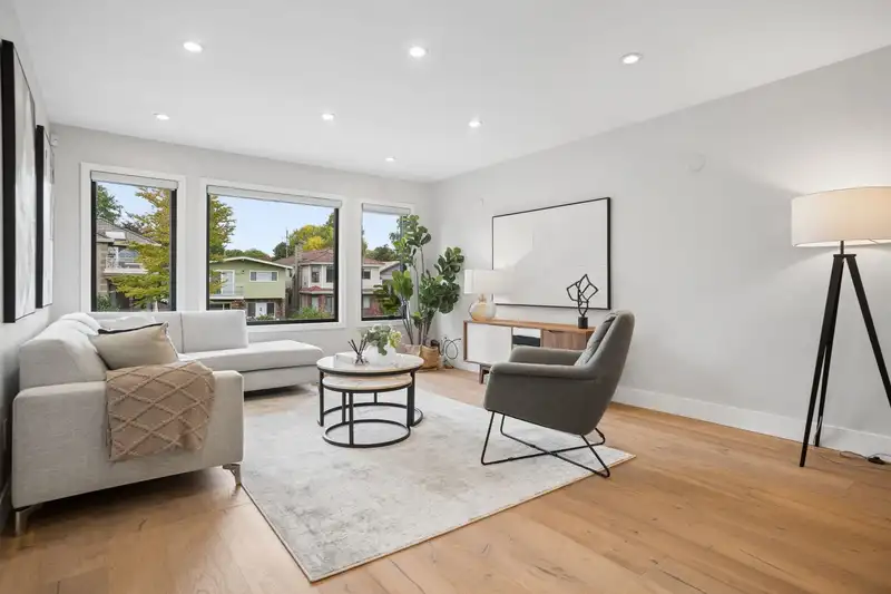 76 E 46TH AVENUE - photo 2 of 35