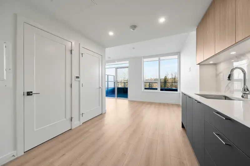 502 8551 201 STREET - photo 1 of 12