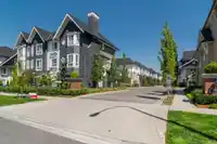 74 8438 207A STREET - thumbnail 3