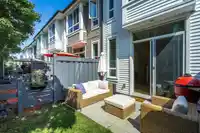 74 8438 207A STREET - thumbnail 30