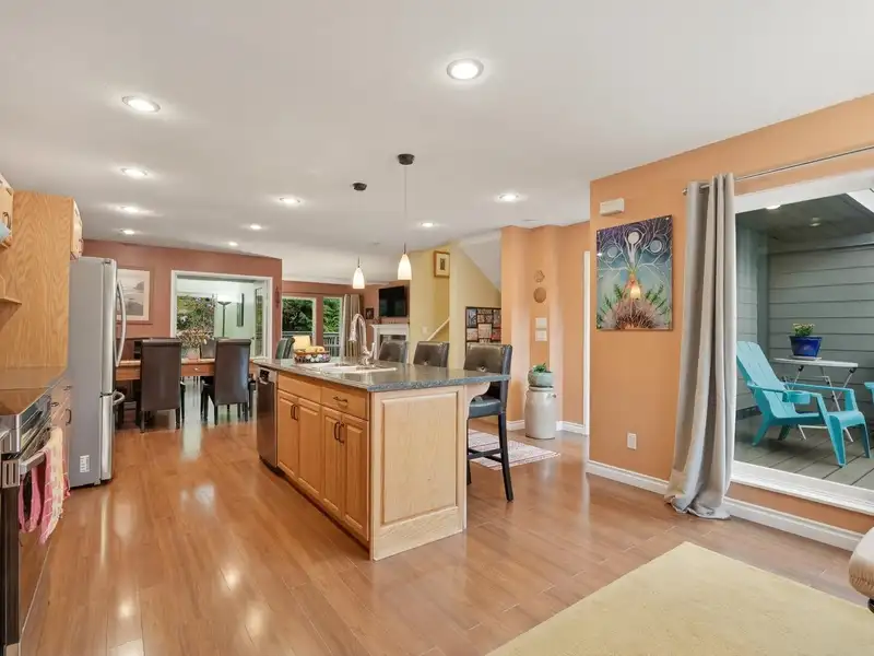 9439 SNOWBERRY COURT - photo 2 of 21