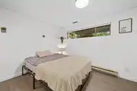 175 1140 CASTLE CRESCENT - thumbnail 27