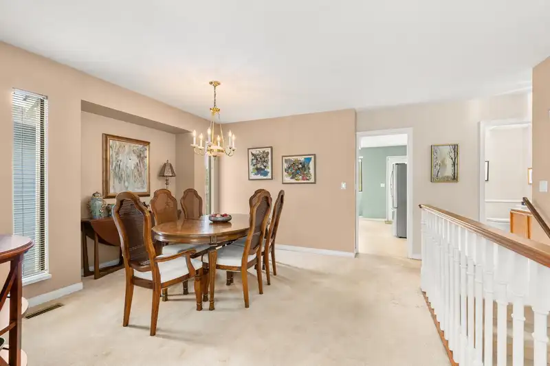 9494 204B STREET - photo 4 of 40