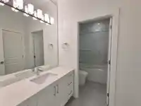 105 8233 WILLIAMS ROAD - thumbnail 13
