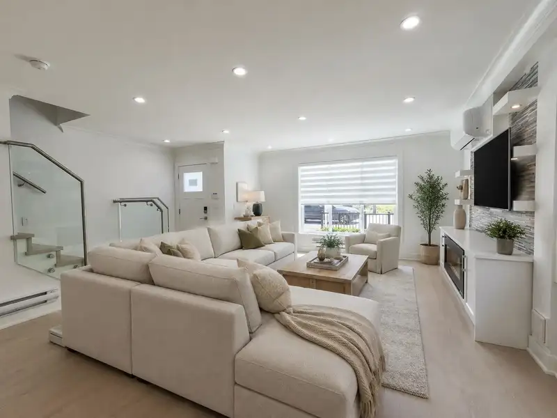 105 8233 WILLIAMS ROAD - photo 3 of 17