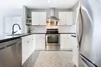 69 8892 208 STREET - thumbnail 12