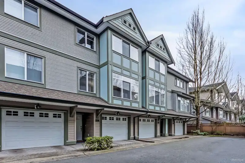 39 8726 159 STREET - photo 1 of 29
