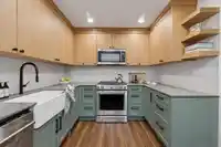 15 901 W 17TH STREET - thumbnail 4