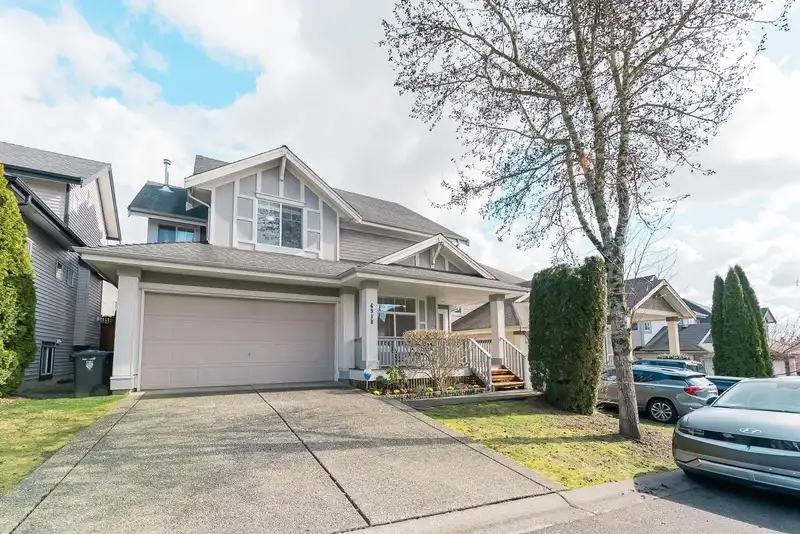 6918 201B STREET - photo 2 of 38