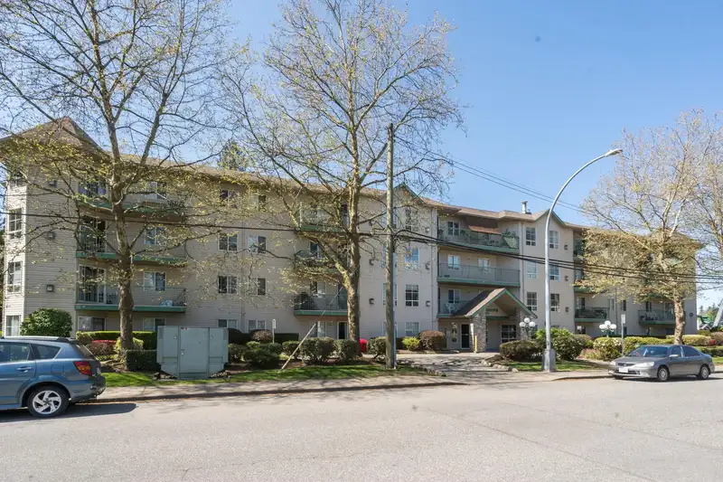 205 2435 CENTER STREET - photo 2 of 26