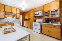 498 E 5TH AVENUE - thumbnail 13