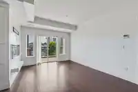 211 14885 60 AVENUE - thumbnail 3