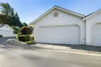 58 9208 208 STREET - thumbnail 3