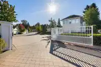 58 9208 208 STREET - thumbnail 39