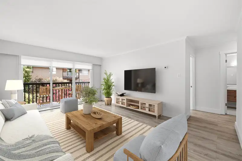 112 211 W 3RD STREET - photo 4 of 25