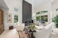 13 1900 INDIAN RIVER CRESCENT - thumbnail 4