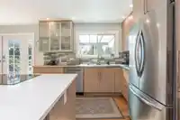 13852 COLDICUTT AVENUE - thumbnail 12