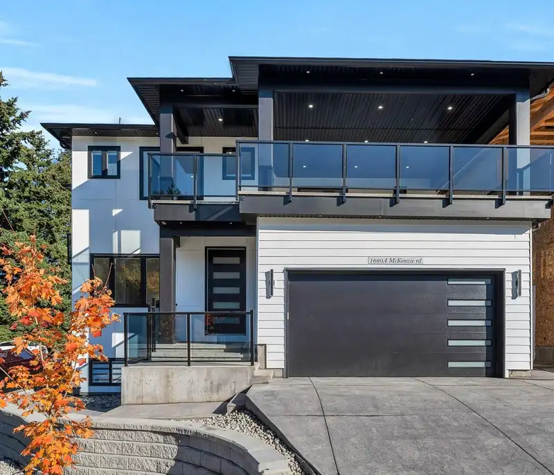 1680A MCKENZIE ROAD - photo 1 of 40