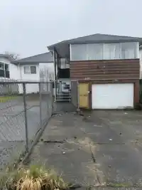 3281 E 46TH AVENUE - thumbnail 2