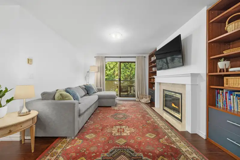 303 10720 138 STREET - photo 2 of 37