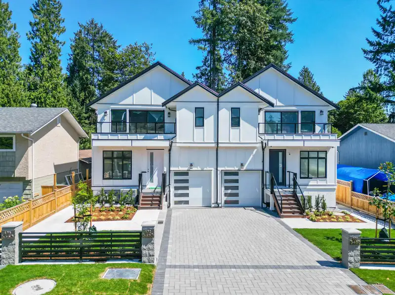 102 3450 JERVIS STREET - photo 1 of 1