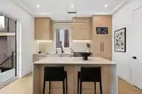 2 3637 E 46TH AVENUE - thumbnail 12