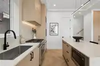 2 3637 E 46TH AVENUE - thumbnail 16