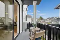 2 3637 E 46TH AVENUE - thumbnail 19
