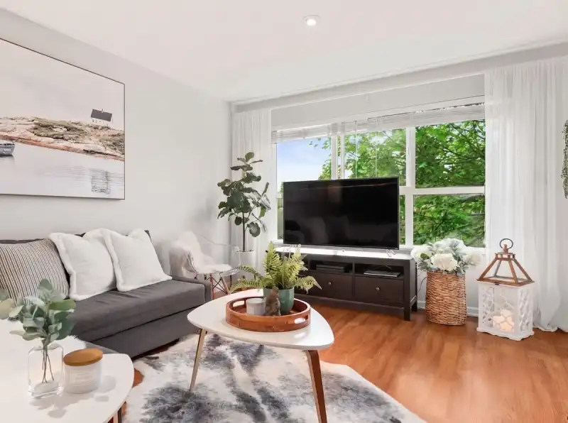 311 10188 155 STREET - photo 1 of 23