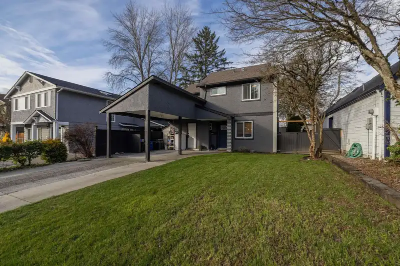 11247 GLENBROOK PLACE - photo 3 of 30
