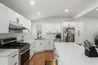 8057 WAXBERRY CRESCENT - thumbnail 6