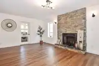 7657 HORNE STREET - thumbnail 17