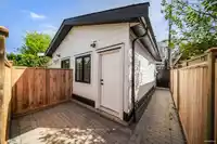 1 2636 MCGILL STREET - thumbnail 25