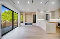 1 2636 MCGILL STREET - thumbnail 6