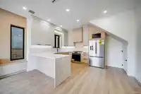 1 2636 MCGILL STREET - thumbnail 7
