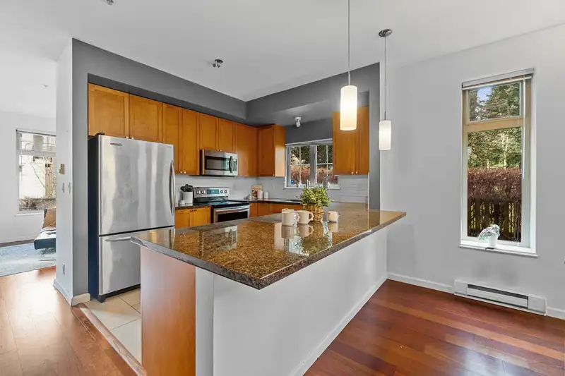 13 245 FRANCIS WAY - photo 2 of 28