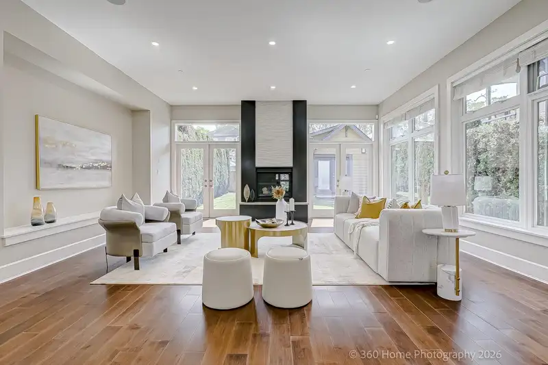 3820 W 21ST AVENUE - photo 2 of 35