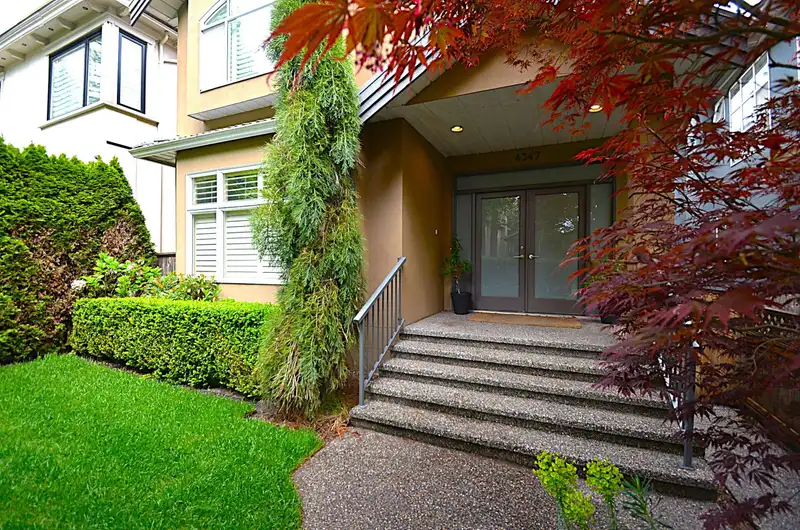 4347 W 13TH AVENUE - photo 3 of 40