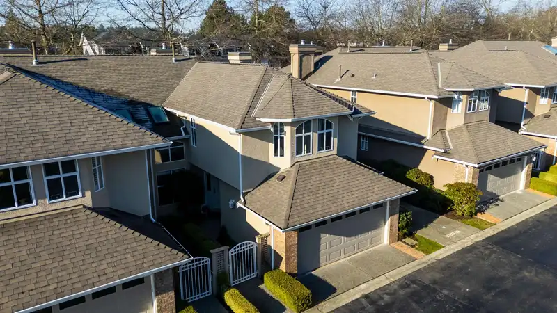 13 6211 W BOUNDARY DRIVE - photo 4 of 40