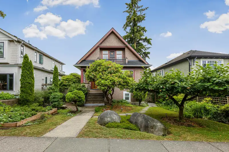 3732 W 2ND AVENUE - photo 1 of 40