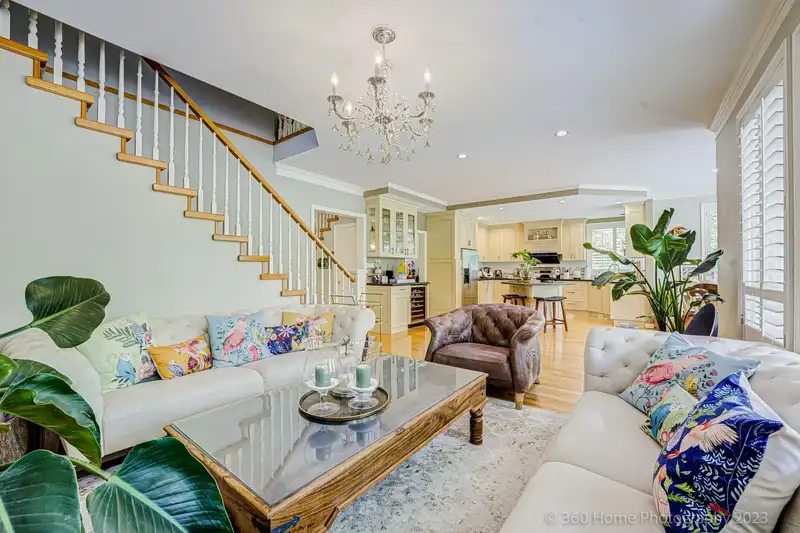 13923 22A AVE AVENUE - photo 2 of 31