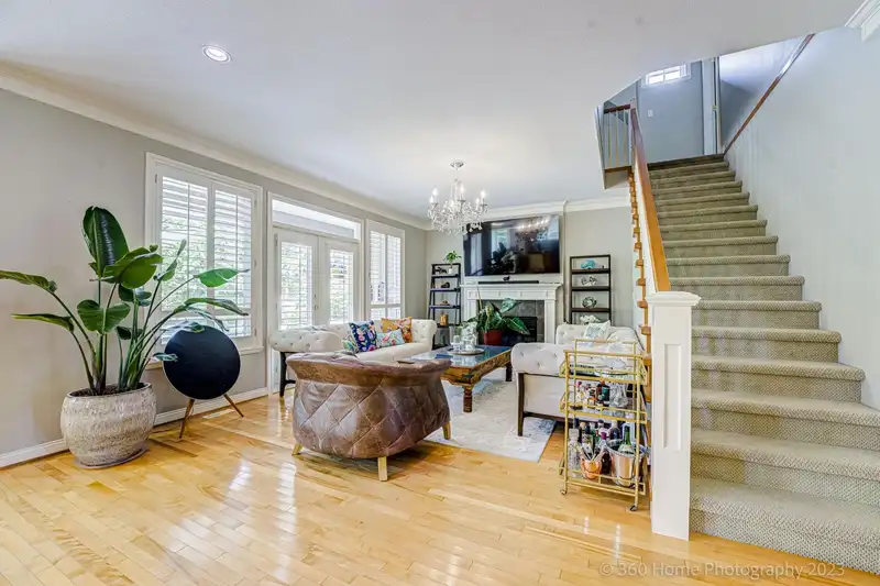 13923 22A AVE AVENUE - photo 3 of 31