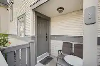 1 20038 70 AVENUE - thumbnail 3