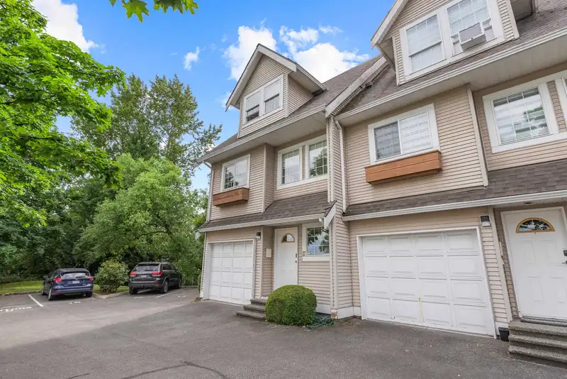 17 19948 WILLOUGHBY WAY - photo 1 of 38