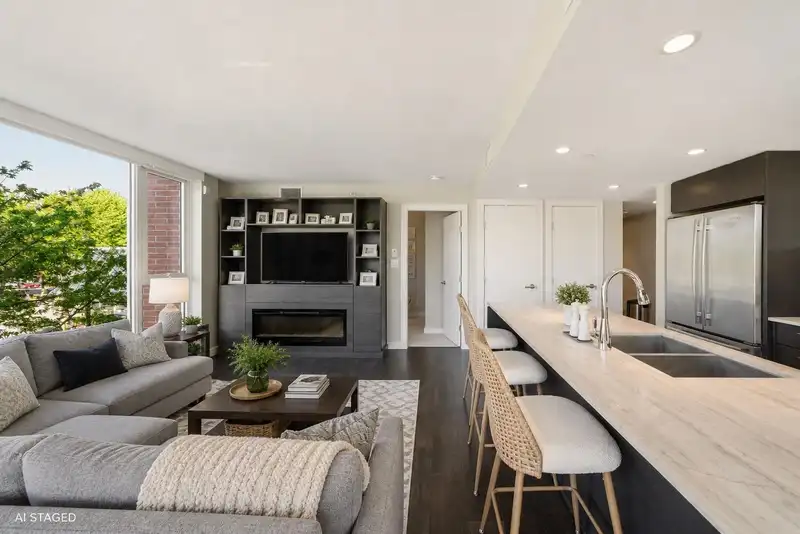 312 1618 QUEBEC STREET - photo 4 of 35