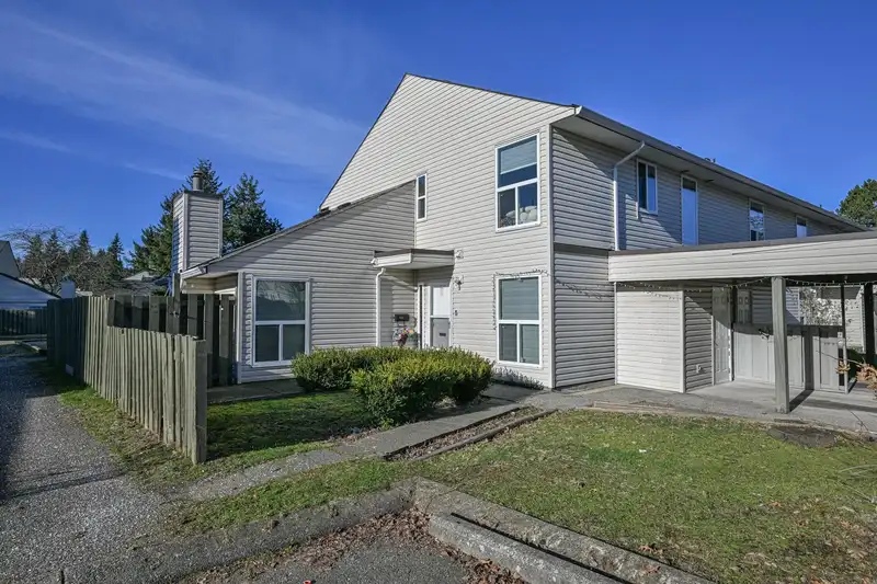 190 32550 MACLURE ROAD - photo 1 of 29