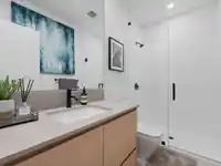 5 528 E 2ND STREET - thumbnail 32