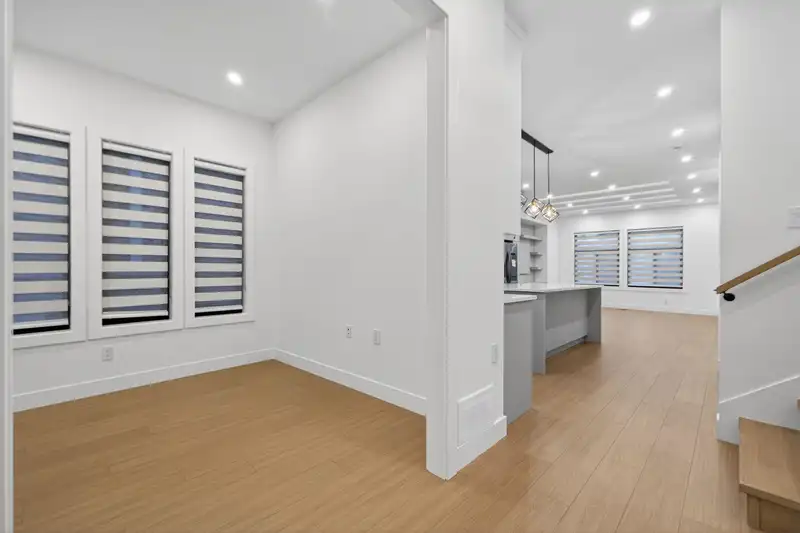 7645 197 STREET - photo 4 of 32