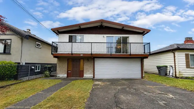 2184 E 35TH AVENUE - photo 1 of 31